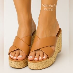 Andre Assous Calesa Leather Espadrille Platform Camel Sandal Size 38 EU (7.5 US)